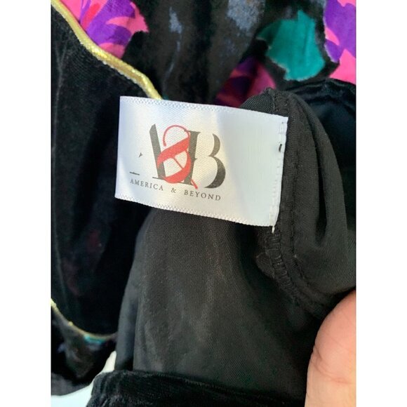 Beautiful NWT Purple Magic Black Velvet Blouse - Picture 6 of 7